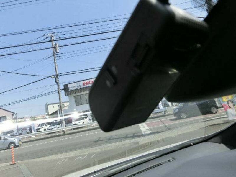 AURIS