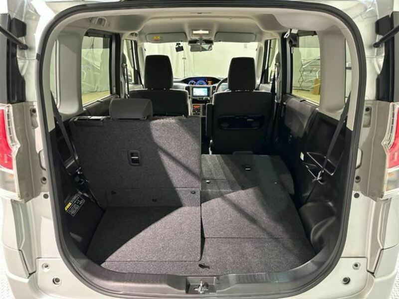 DELICA D2