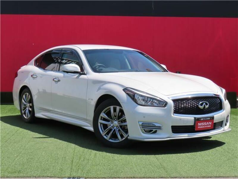 NISSAN FUGA HYBRID