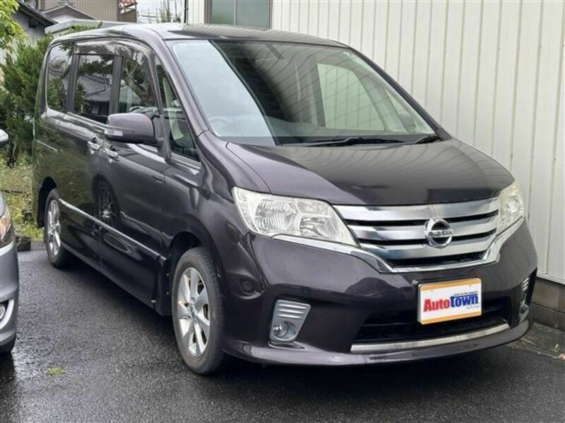 NISSAN SERENA