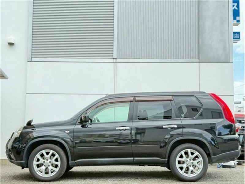 X-TRAIL-8