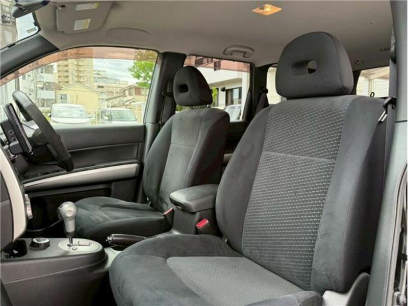 X-TRAIL-19