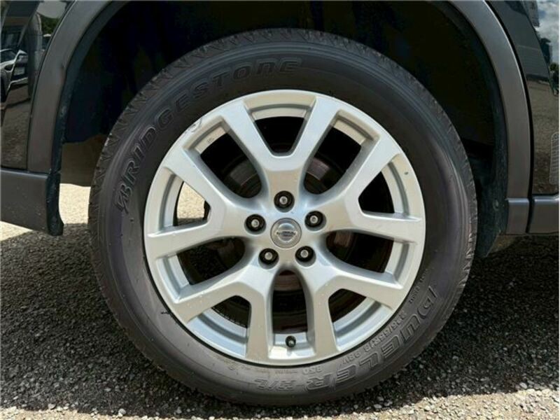 X-TRAIL-47