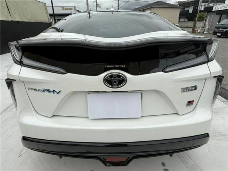 PRIUS PHV