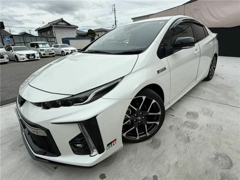 PRIUS PHV
