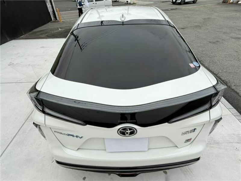 PRIUS PHV