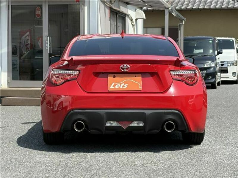 86