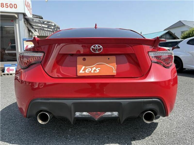 86