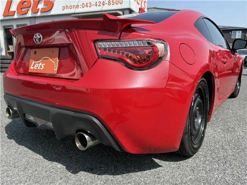 86