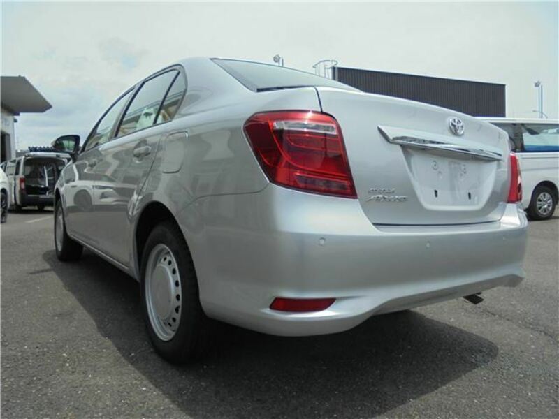COROLLA AXIO