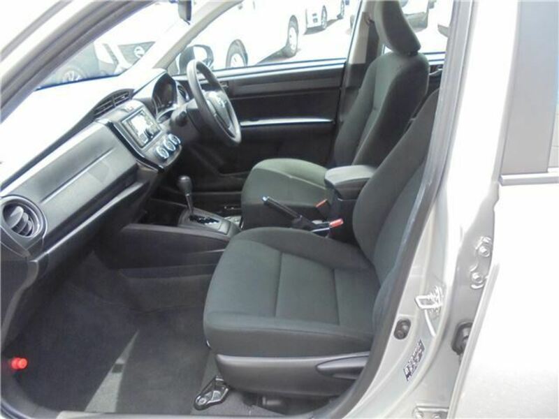 COROLLA AXIO