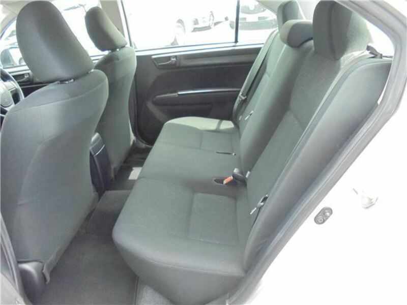 COROLLA AXIO