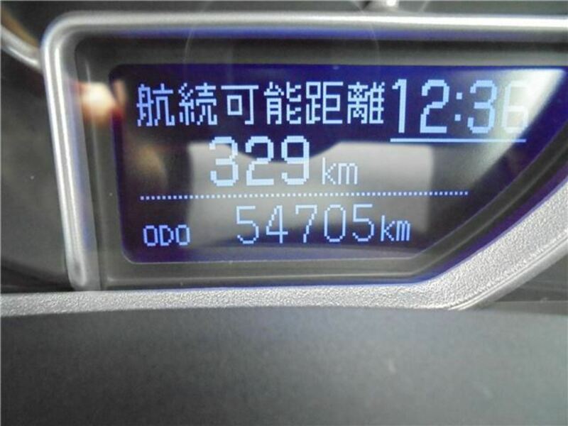 COROLLA AXIO