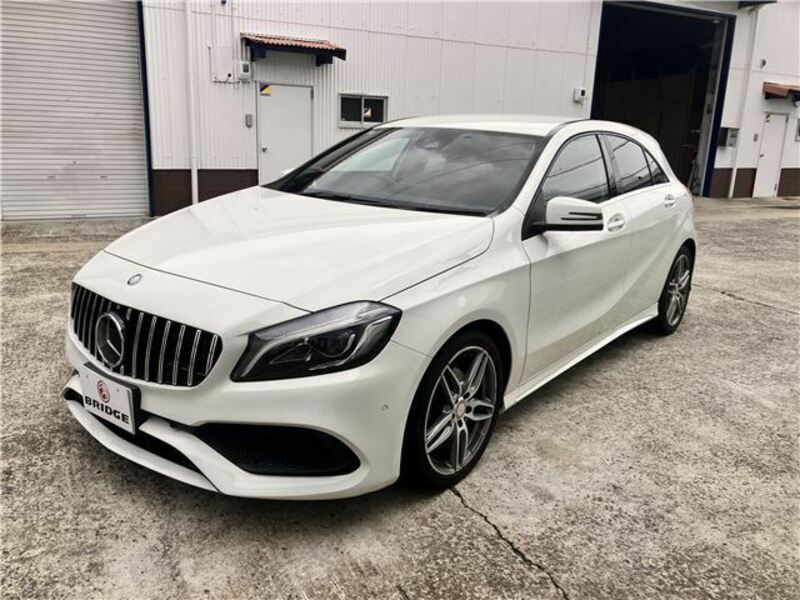 MERCEDES-BENZ　A-CLASS