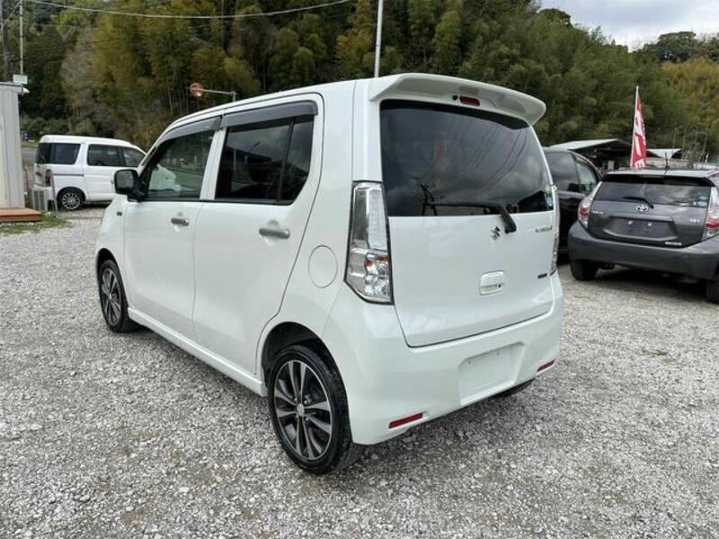 WAGON R-7