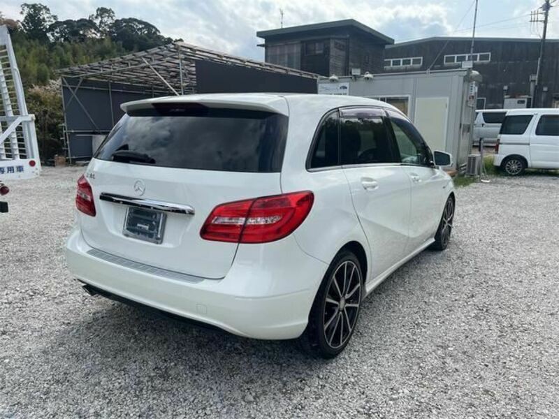 B-CLASS