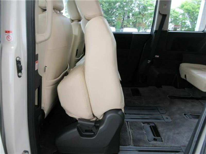 DELICA D5