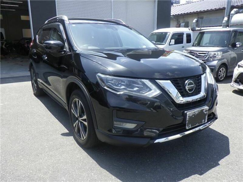 X-TRAIL