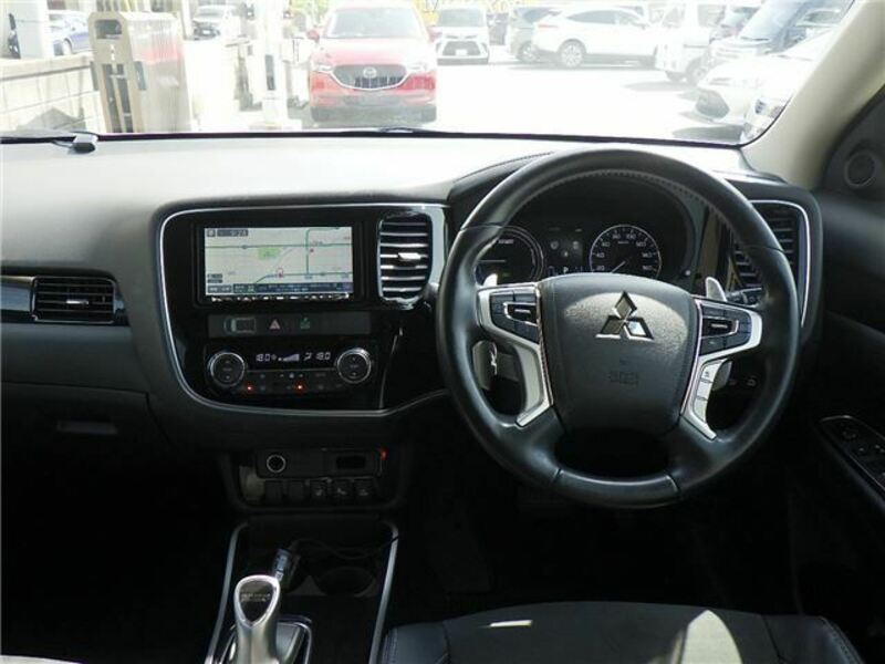 OUTLANDER PHEV