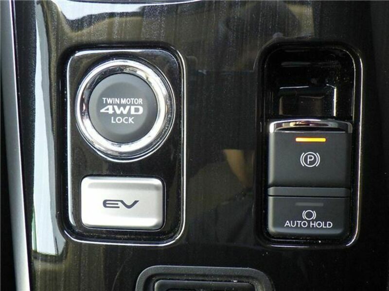 OUTLANDER PHEV