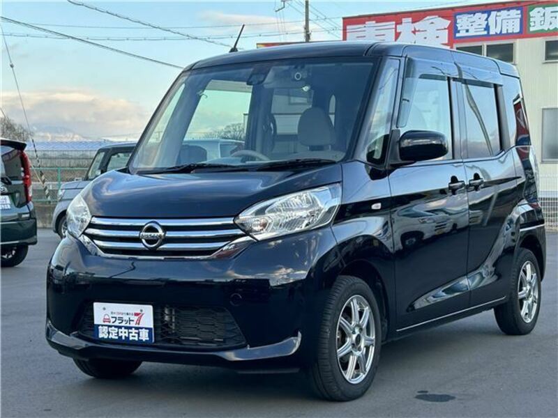 NISSAN　DAYZ ROOX