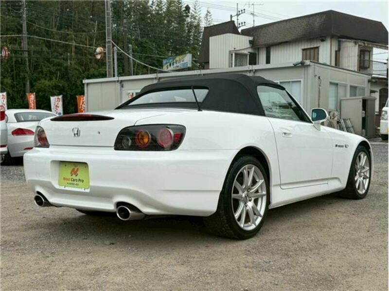 S2000