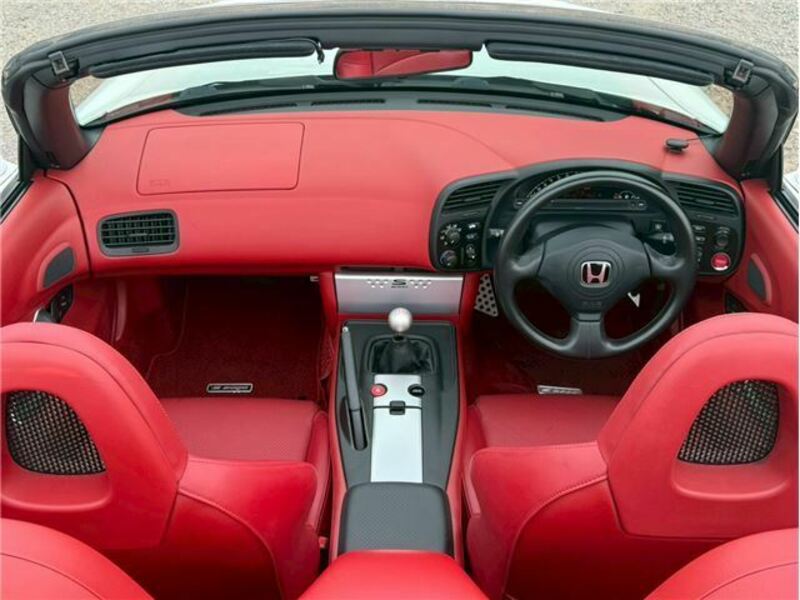 S2000