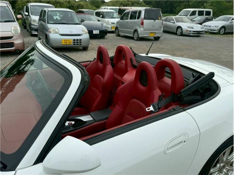 S2000