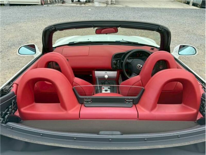 S2000