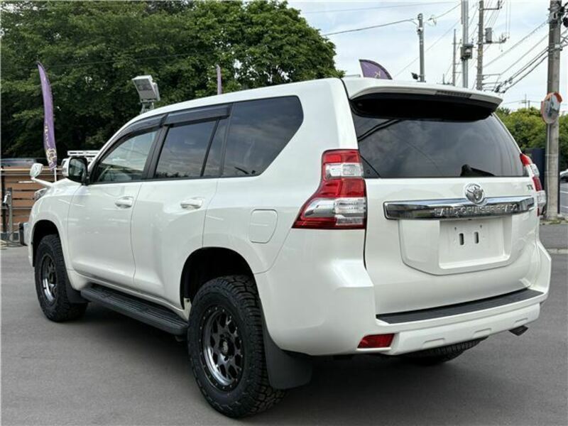 LAND CRUISER PRADO