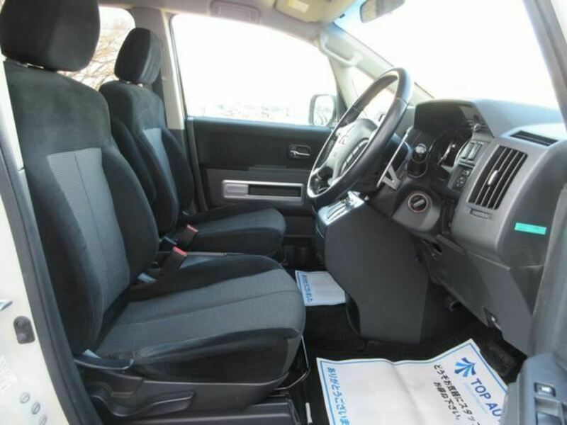DELICA D5