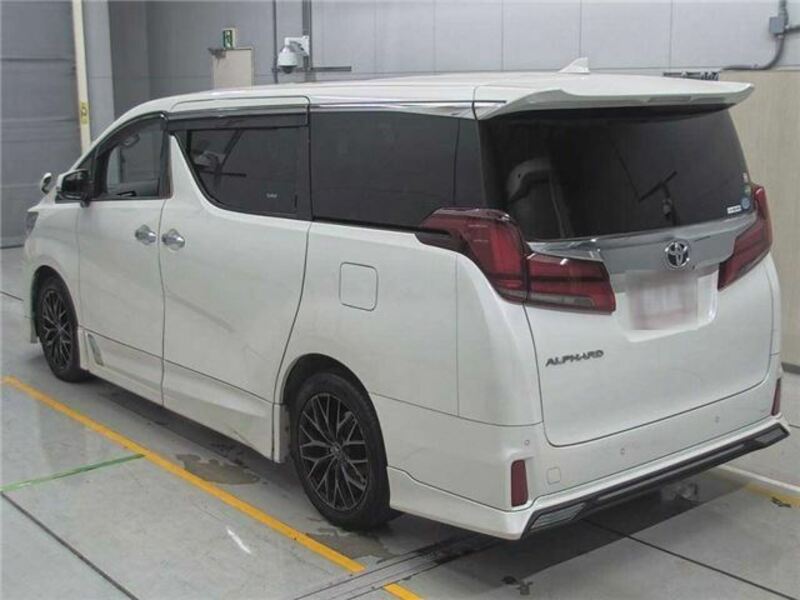 ALPHARD-5