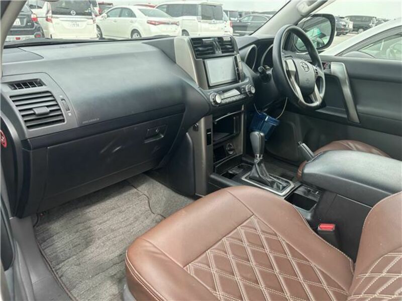 LAND CRUISER PRADO-5