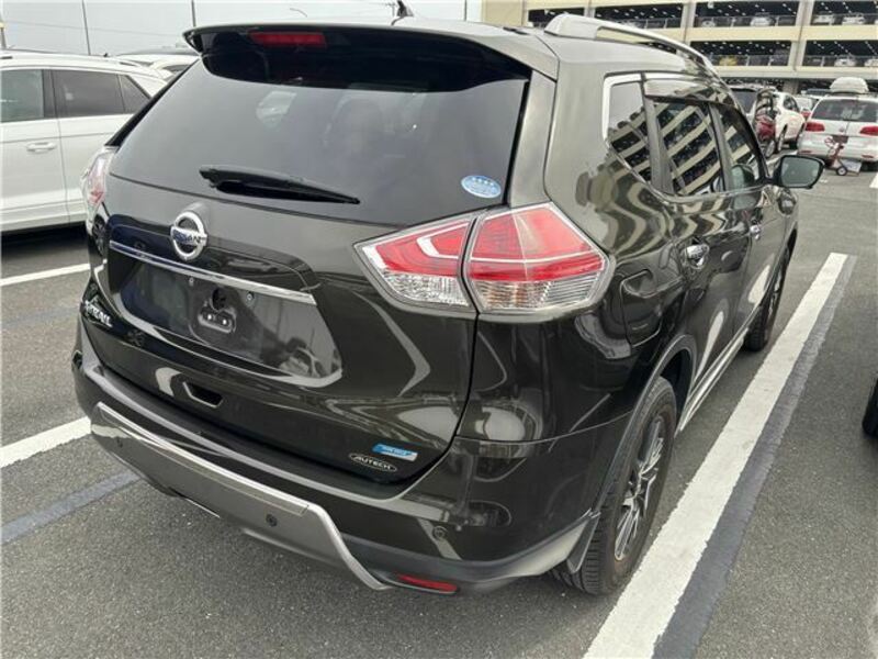 X-TRAIL-3