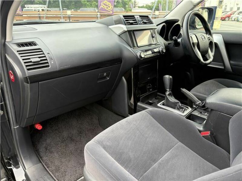 LAND CRUISER PRADO-19