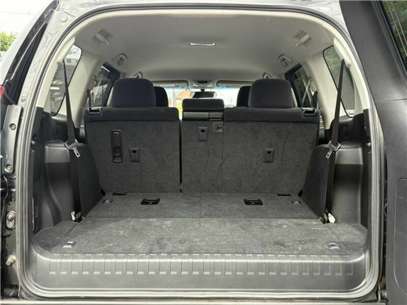 LAND CRUISER PRADO-28