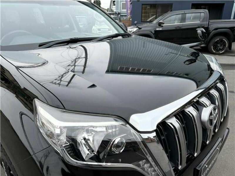 LAND CRUISER PRADO-34