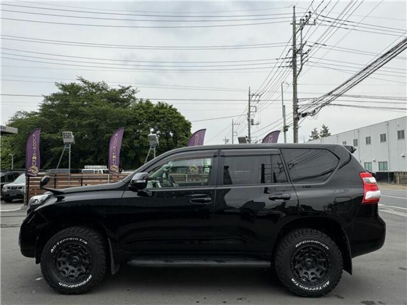 LAND CRUISER PRADO-42