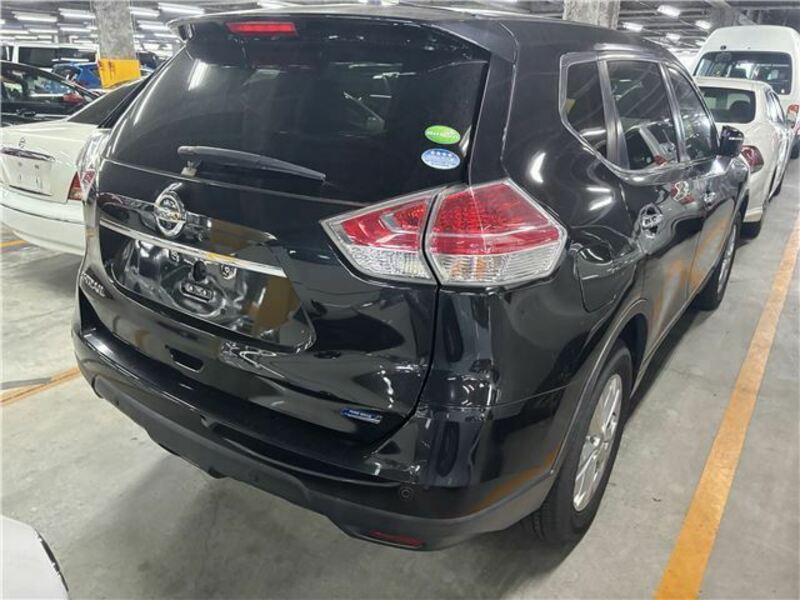 X-TRAIL-3
