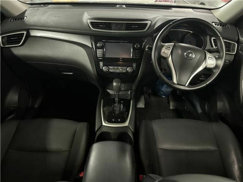 X-TRAIL-8