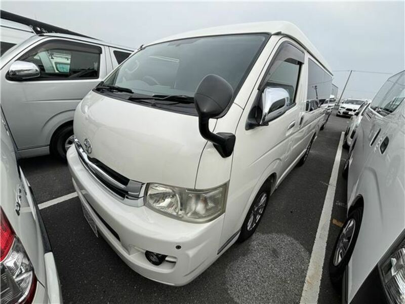 HIACE VAN-3