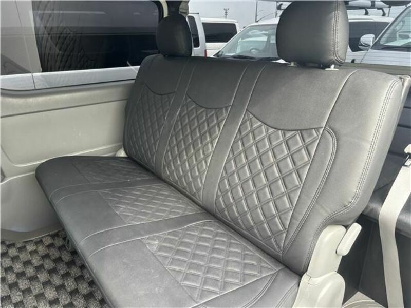 HIACE VAN-6