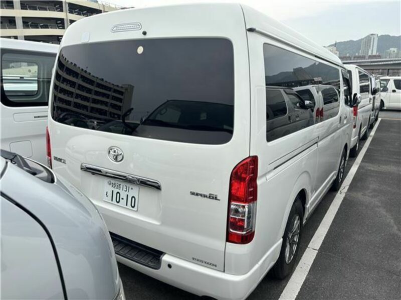 HIACE VAN-8
