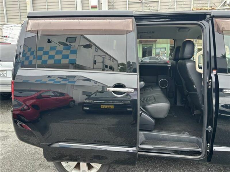 DELICA D5
