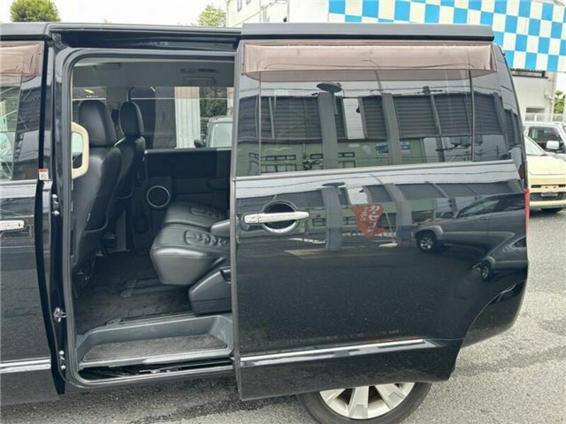 DELICA D5