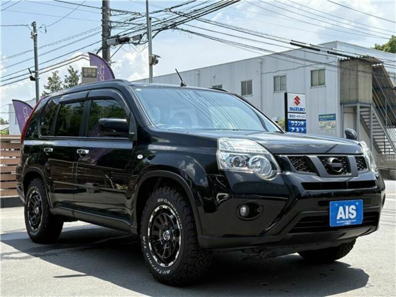X-TRAIL-0
