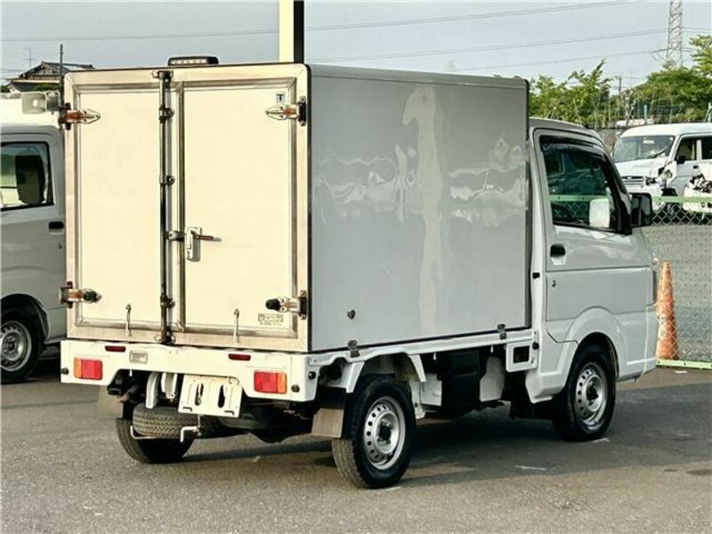 CARRY TRUCK