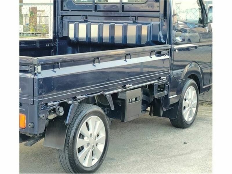 CARRY TRUCK