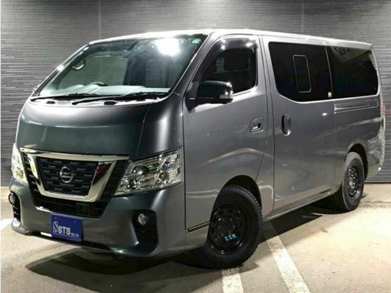 NV350 CARAVAN-0