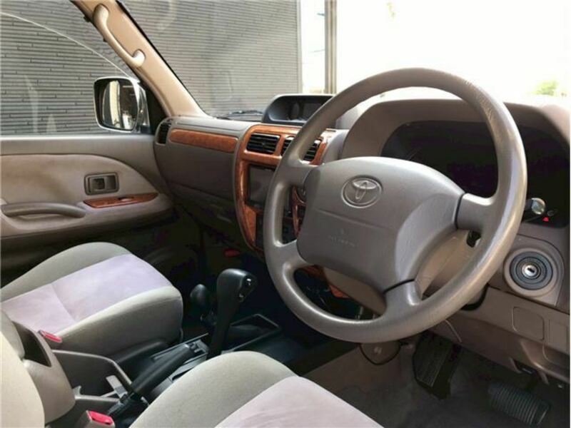 LAND CRUISER PRADO
